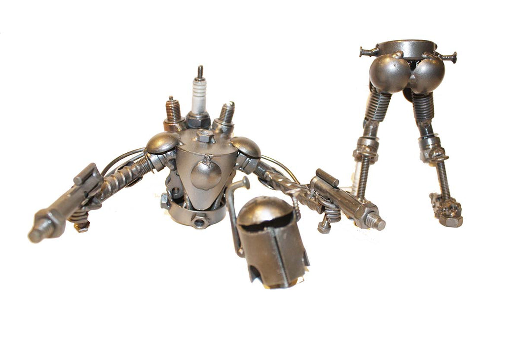 Metal Art Standing worrioe