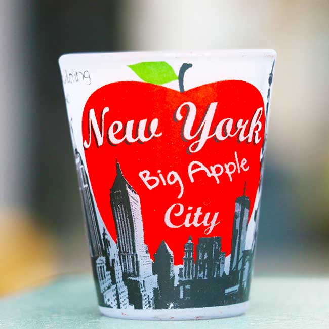 New York Big Apple Frosted Shot Glass